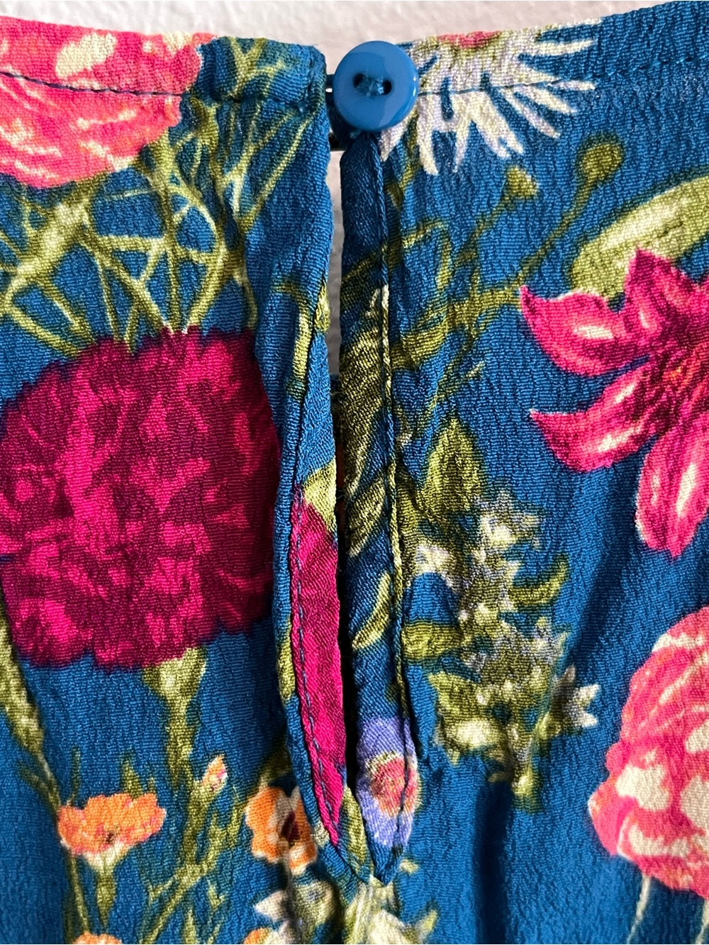 Terra & Sky Teal Floral Smocked Blouse with Pink Accents Size 2X - Picture 3 of 9